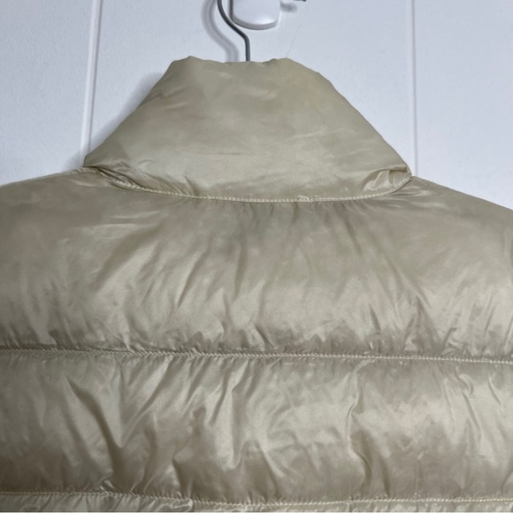 Uniqlo Ultra Light Down Puffer Vest Pearl Cream Packable Collar Women's Large - Picture 3 of 9